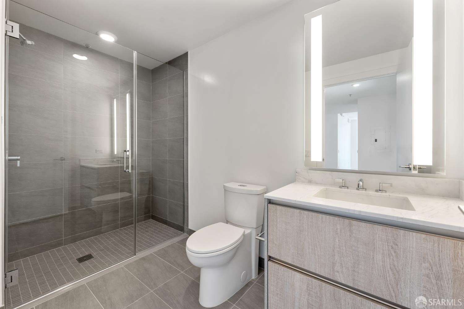 Detail Gallery Image 30 of 51 For 201 Folsom St 8a,  San Francisco,  CA 94105 - 2 Beds | 2 Baths