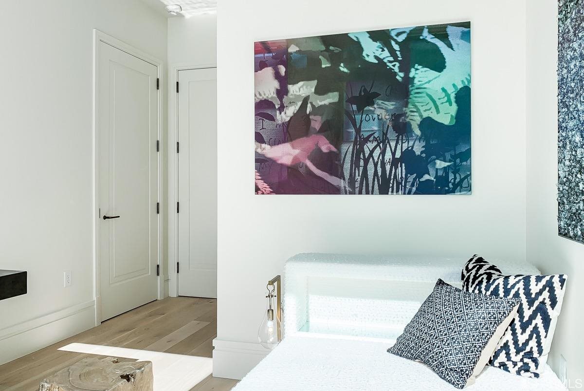 Photo #19: 426110366 Listing: Photo #19