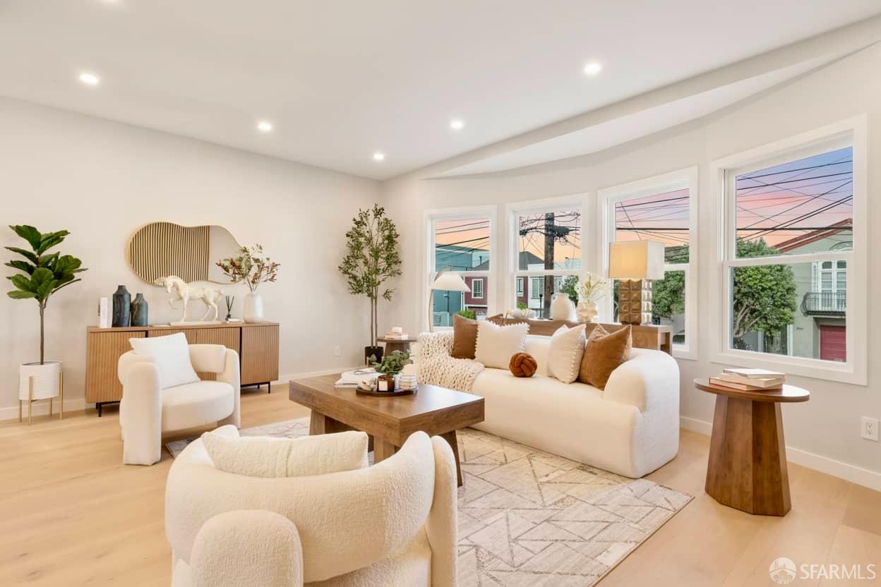 Detail Gallery Image 3 of 89 For 1575 43rd Ave, San Francisco,  CA 94122 - 3 Beds | 3 Baths