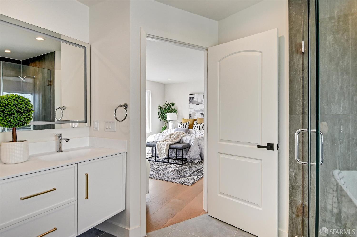 Detail Gallery Image 26 of 70 For 2100 34th Ave, San Francisco,  CA 94116 - 4 Beds | 3 Baths