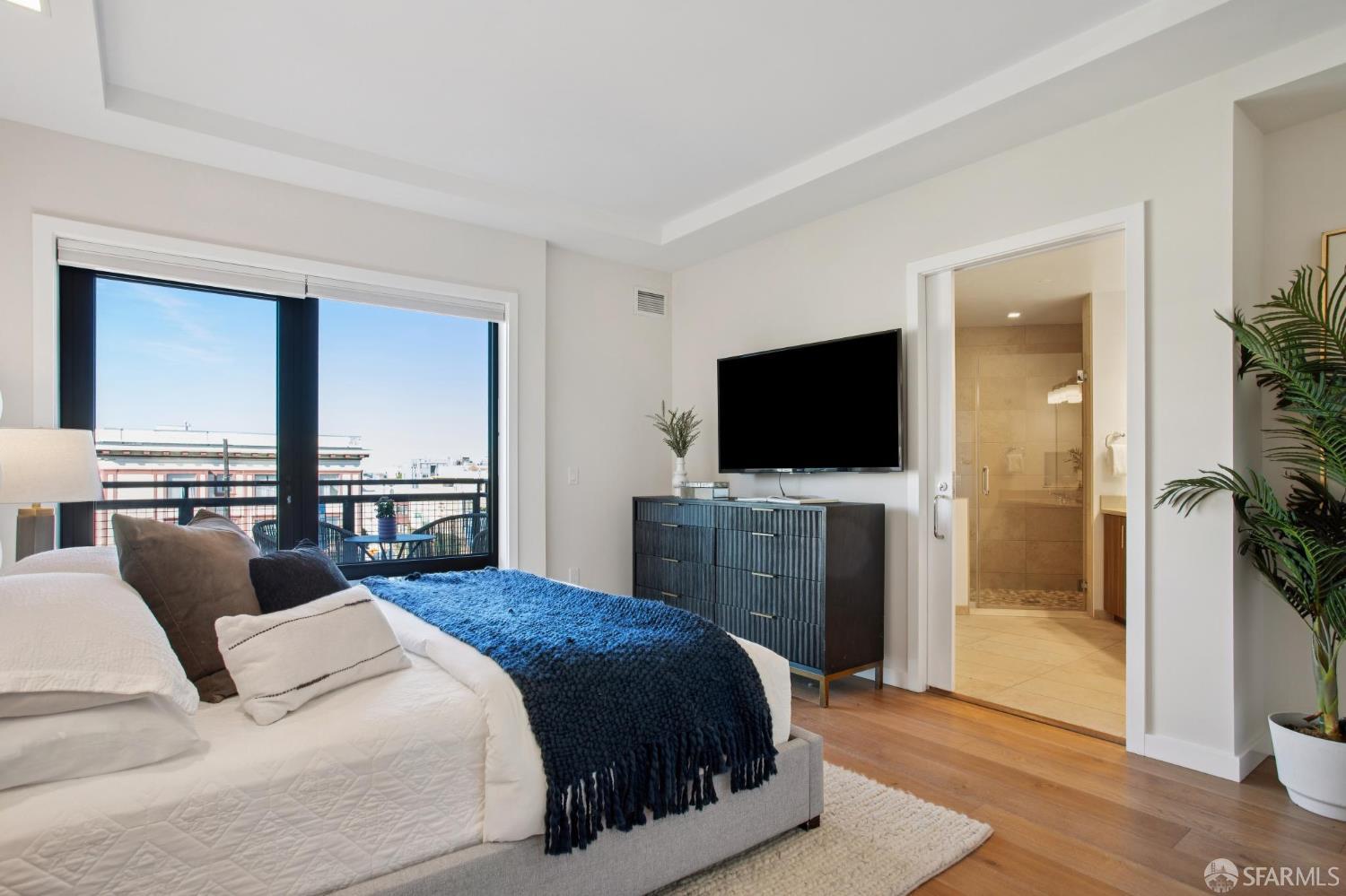 Detail Gallery Image 20 of 50 For 1731 Powell St #303,  San Francisco,  CA 94133 - 2 Beds | 2/1 Baths