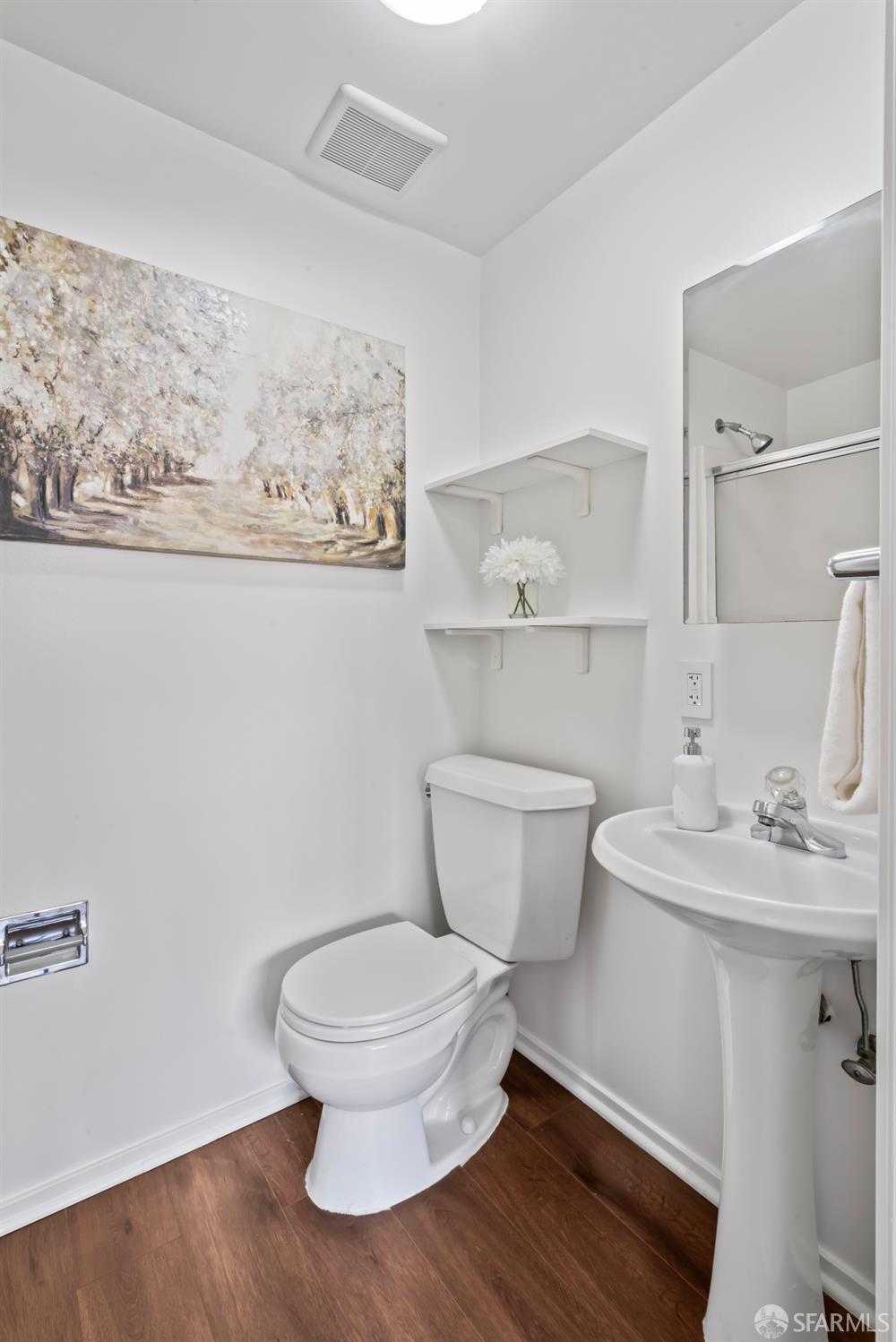 Detail Gallery Image 24 of 29 For 32 Lake Forest Dr, Daly City,  CA 94015 - 2 Beds | 2 Baths