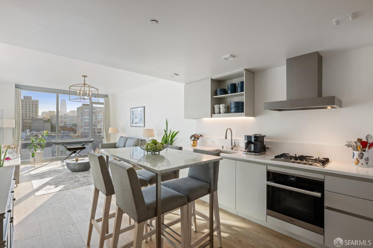 Detail Gallery Image 3 of 31 For 1545 Pine St #702,  San Francisco,  CA 94109 - 1 Beds | 1 Baths