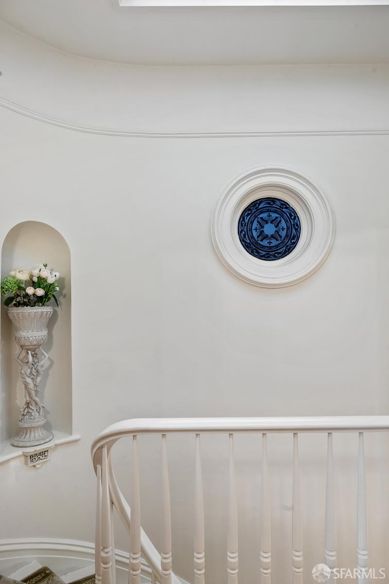 Detail Gallery Image 48 of 87 For 1705 Gough St, San Francisco,  CA 94109 - 3 Beds | 2/1 Baths