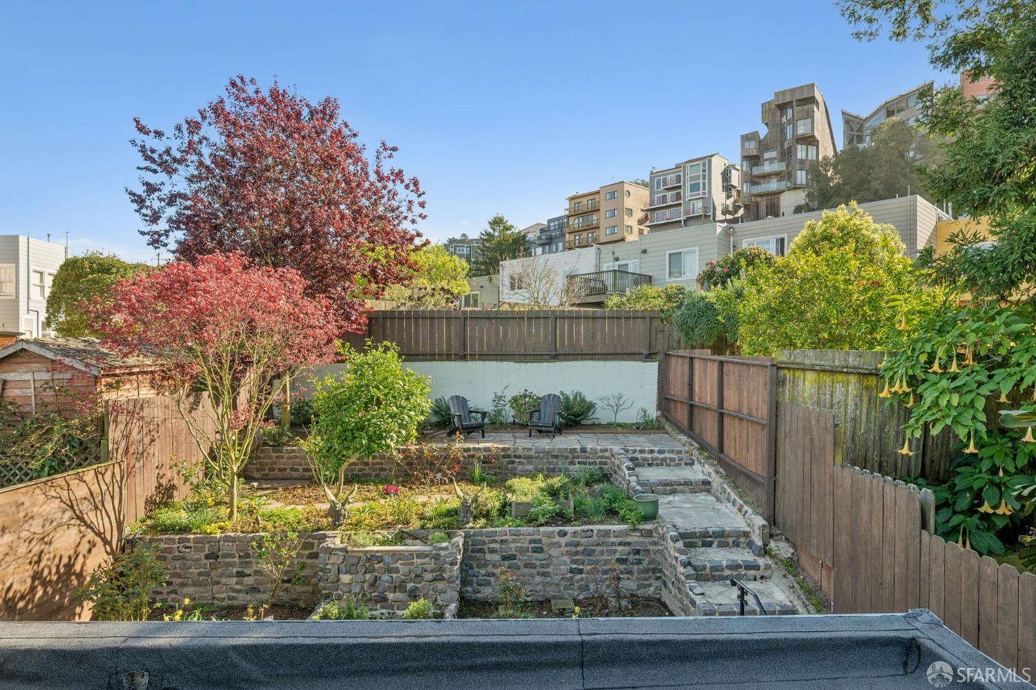 Detail Gallery Image 70 of 84 For 931 Kirkham St, San Francisco,  CA 94122 - 3 Beds | 3 Baths