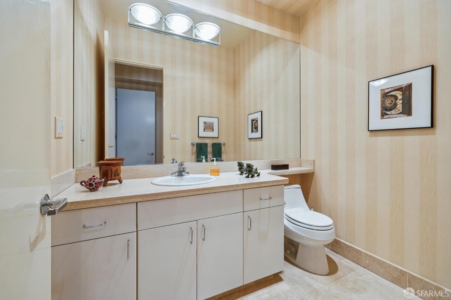 Photo #28: 426110349 Listing: Photo #28