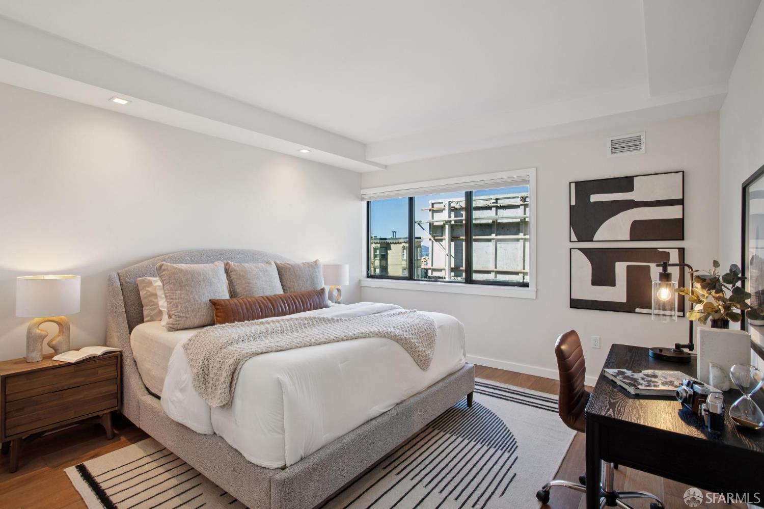 Detail Gallery Image 25 of 50 For 1731 Powell St #303,  San Francisco,  CA 94133 - 2 Beds | 2/1 Baths