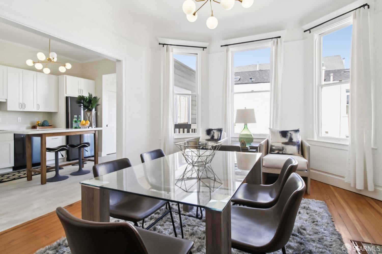 Detail Gallery Image 8 of 20 For 2192 15th St, San Francisco,  CA 94114 - 3 Beds | 2 Baths