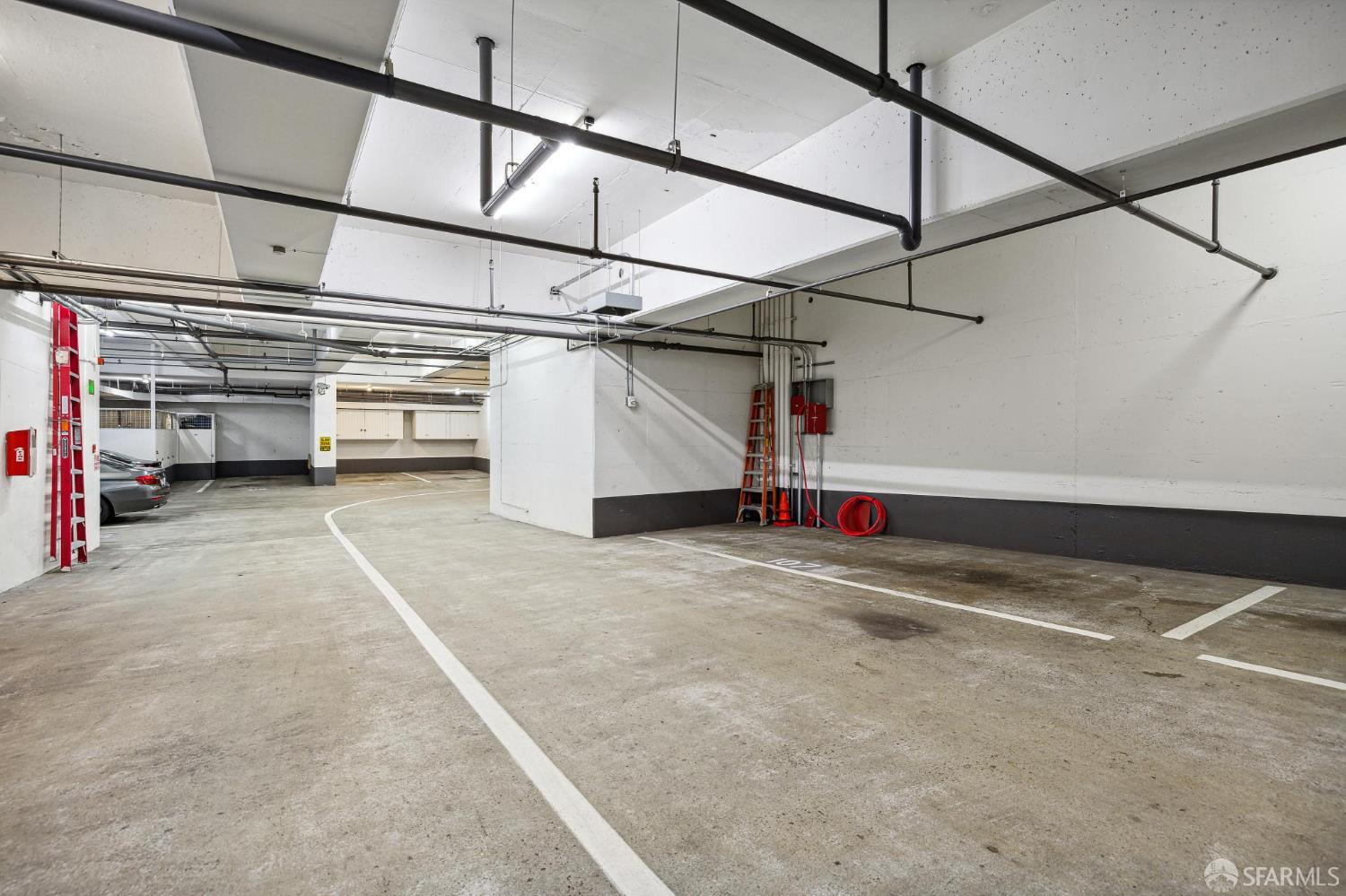 Detail Gallery Image 69 of 78 For 999 Green St #2404,  San Francisco,  CA 94133 - 2 Beds | 2 Baths