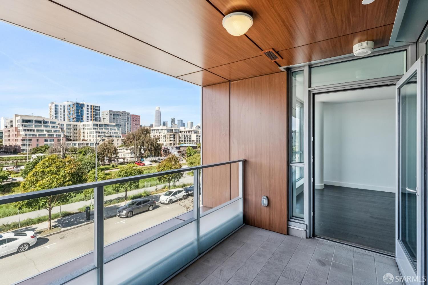 Detail Gallery Image 11 of 57 For 718 Long Bridge St #319,  San Francisco,  CA 94158 - 2 Beds | 2 Baths