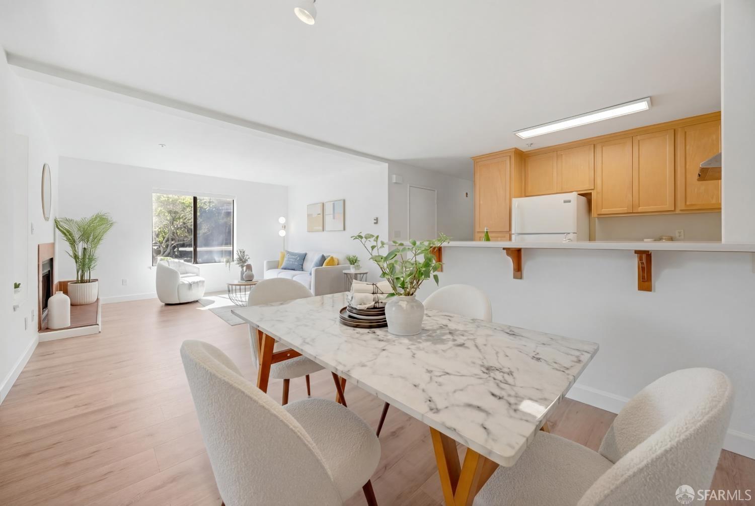 Detail Gallery Image 6 of 22 For 1708 Saddleback Dr, Daly City,  CA 94014 - 2 Beds | 2 Baths