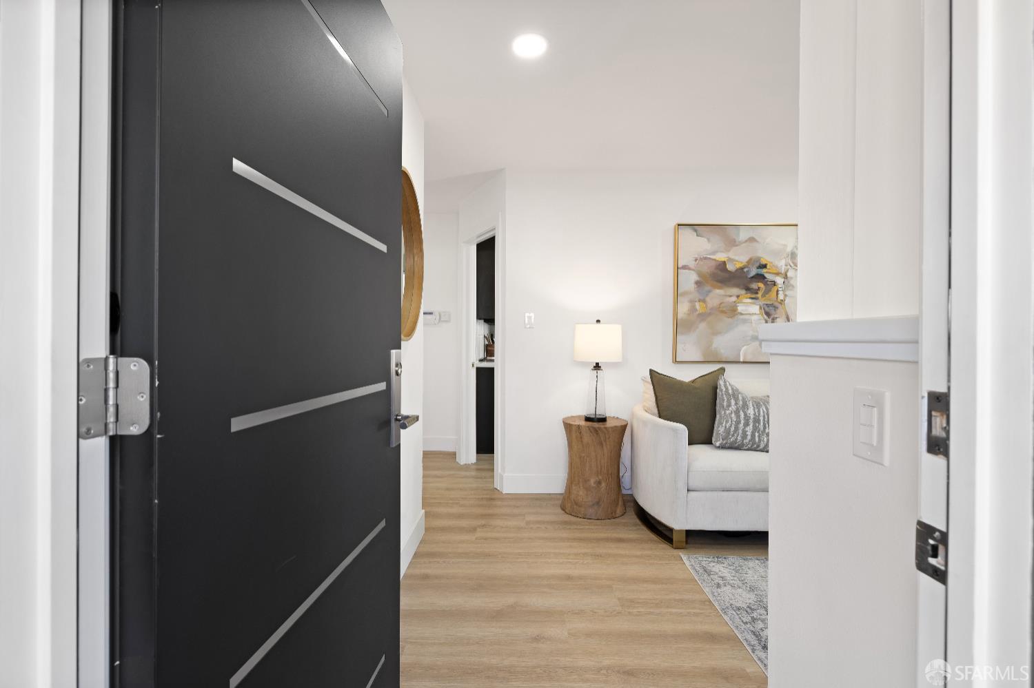 Detail Gallery Image 4 of 40 For 339 Panorama Dr, San Francisco,  CA 94131 - 3 Beds | 2 Baths