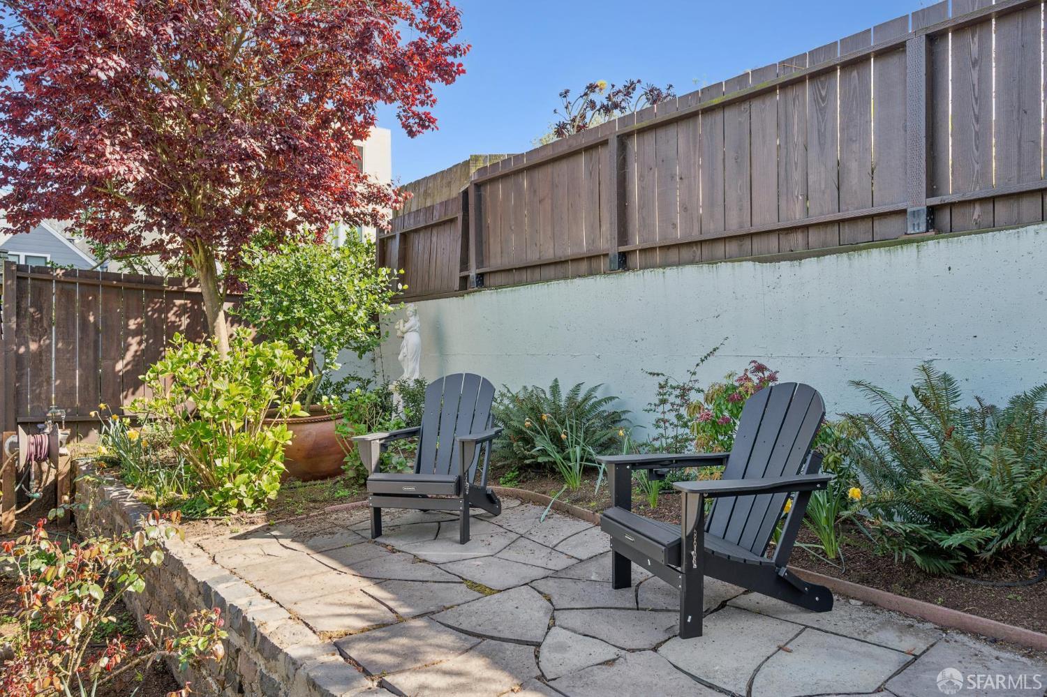 Detail Gallery Image 60 of 84 For 931 Kirkham St, San Francisco,  CA 94122 - 3 Beds | 3 Baths