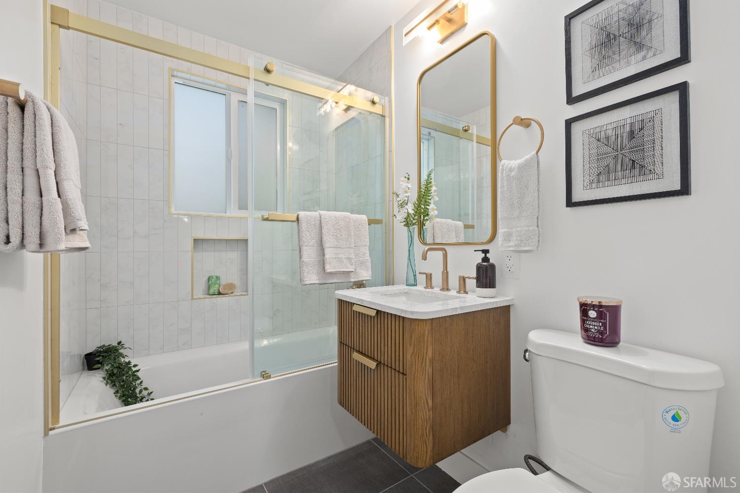 Detail Gallery Image 19 of 40 For 339 Panorama Dr, San Francisco,  CA 94131 - 3 Beds | 2 Baths