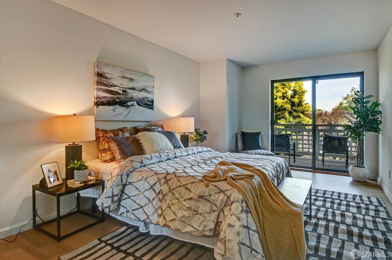 Detail Gallery Image 19 of 36 For 306 Oak Ct, Daly City,  CA 94014 - 3 Beds | 2 Baths