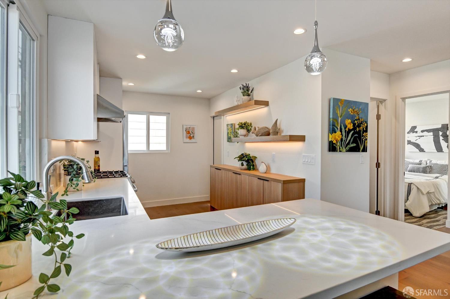 Detail Gallery Image 18 of 70 For 2100 34th Ave, San Francisco,  CA 94116 - 4 Beds | 3 Baths