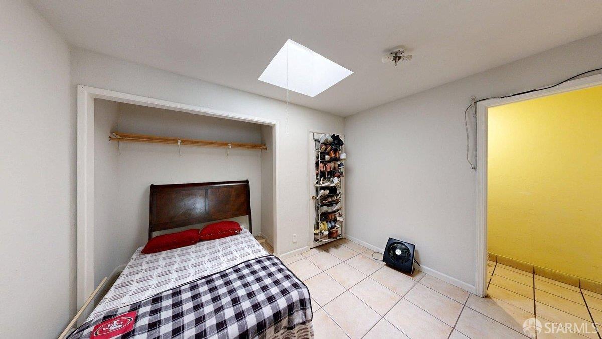 Detail Gallery Image 19 of 45 For 471 Green St, East Palo Alto,  CA 94303 - 9 Beds | 5 Baths