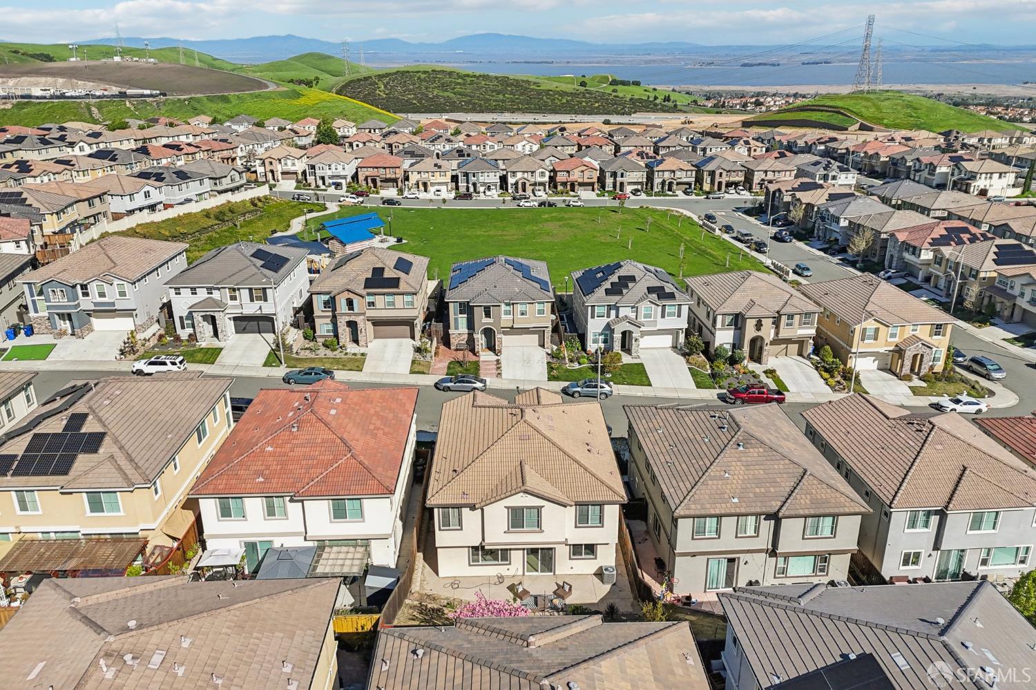 Detail Gallery Image 46 of 53 For 3082 Delano Dr, Pittsburg,  CA 94565 - 4 Beds | 2/1 Baths