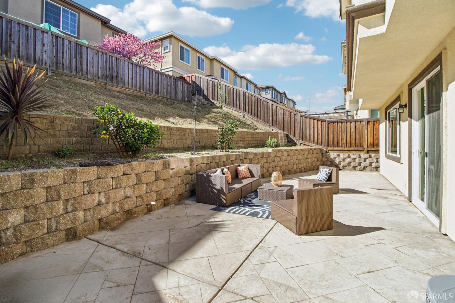 Detail Gallery Image 35 of 53 For 3082 Delano Dr, Pittsburg,  CA 94565 - 4 Beds | 2/1 Baths