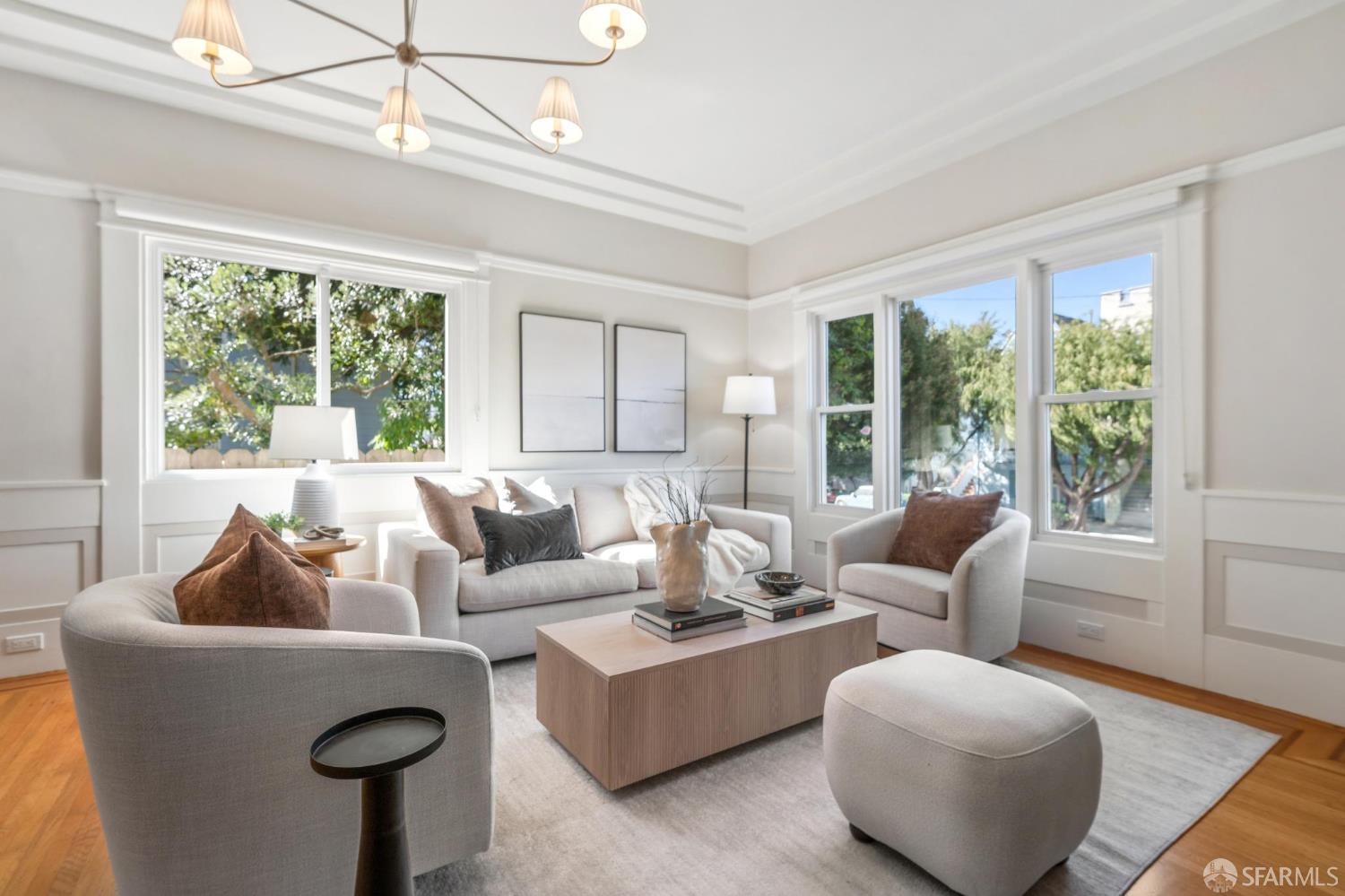 Detail Gallery Image 8 of 84 For 931 Kirkham St, San Francisco,  CA 94122 - 3 Beds | 3 Baths