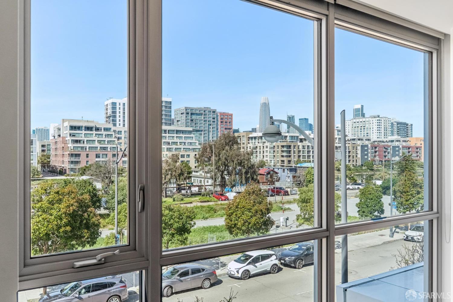 Detail Gallery Image 4 of 57 For 718 Long Bridge St #319,  San Francisco,  CA 94158 - 2 Beds | 2 Baths