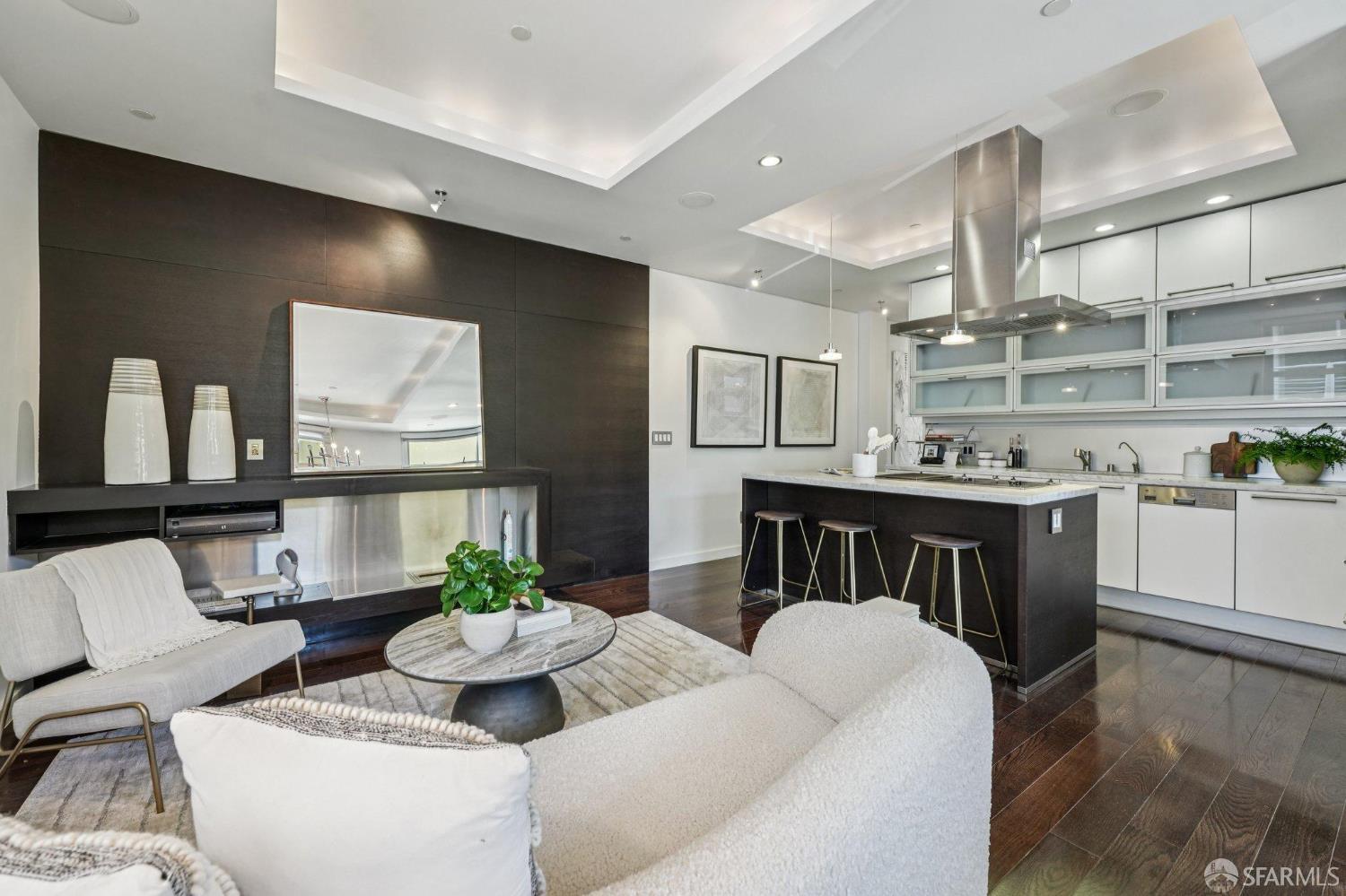 Detail Gallery Image 3 of 50 For 400 Spear St #203,  San Francisco,  CA 94105 - 1 Beds | 1 Baths