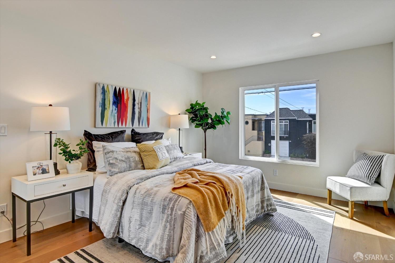 Detail Gallery Image 28 of 70 For 2100 34th Ave, San Francisco,  CA 94116 - 4 Beds | 3 Baths