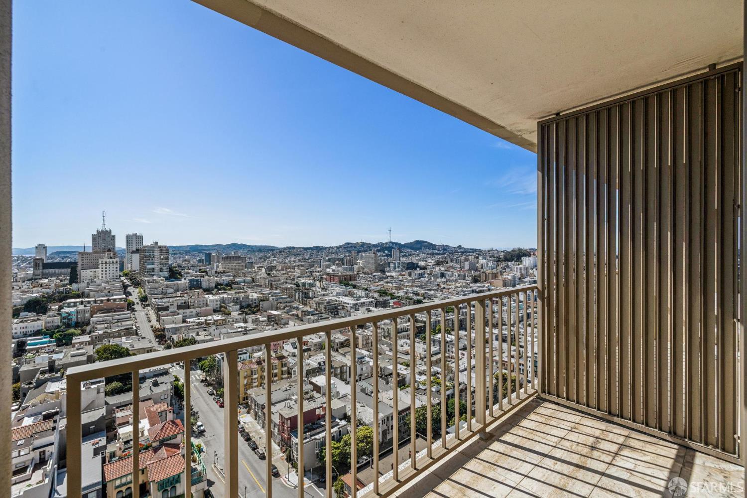 Detail Gallery Image 51 of 78 For 999 Green St #2404,  San Francisco,  CA 94133 - 2 Beds | 2 Baths