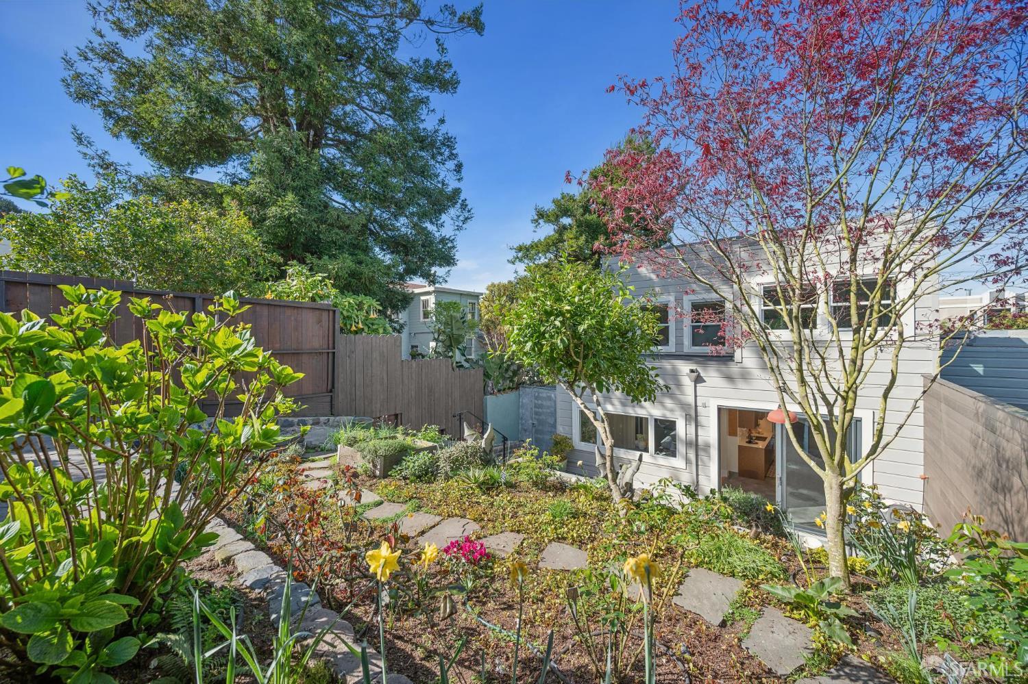 Detail Gallery Image 62 of 84 For 931 Kirkham St, San Francisco,  CA 94122 - 3 Beds | 3 Baths