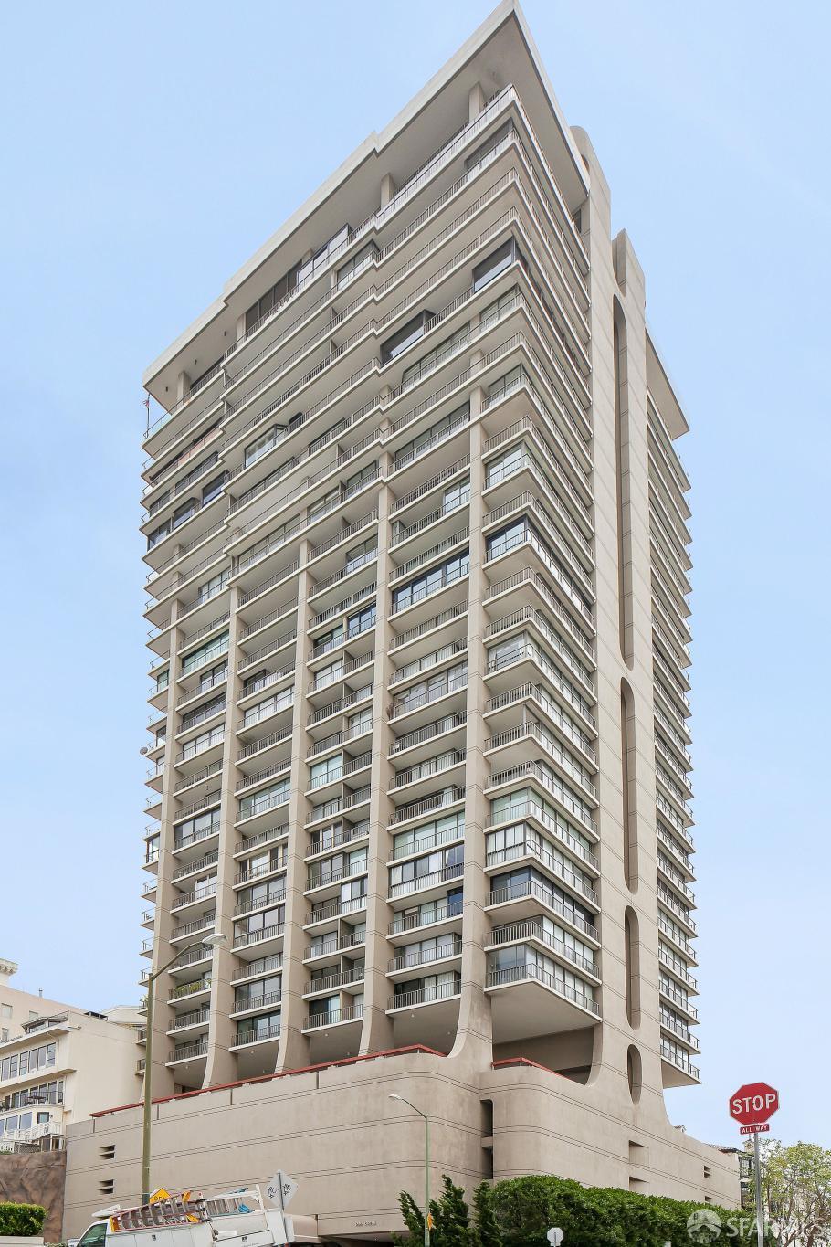 Detail Gallery Image 75 of 78 For 999 Green St #2404,  San Francisco,  CA 94133 - 2 Beds | 2 Baths