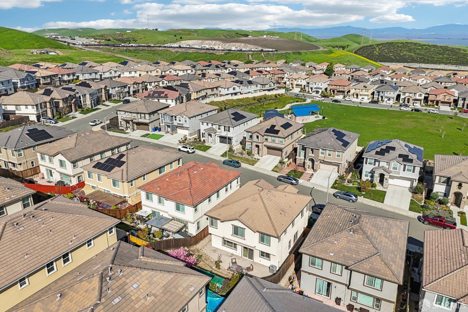 Detail Gallery Image 47 of 53 For 3082 Delano Dr, Pittsburg,  CA 94565 - 4 Beds | 2/1 Baths