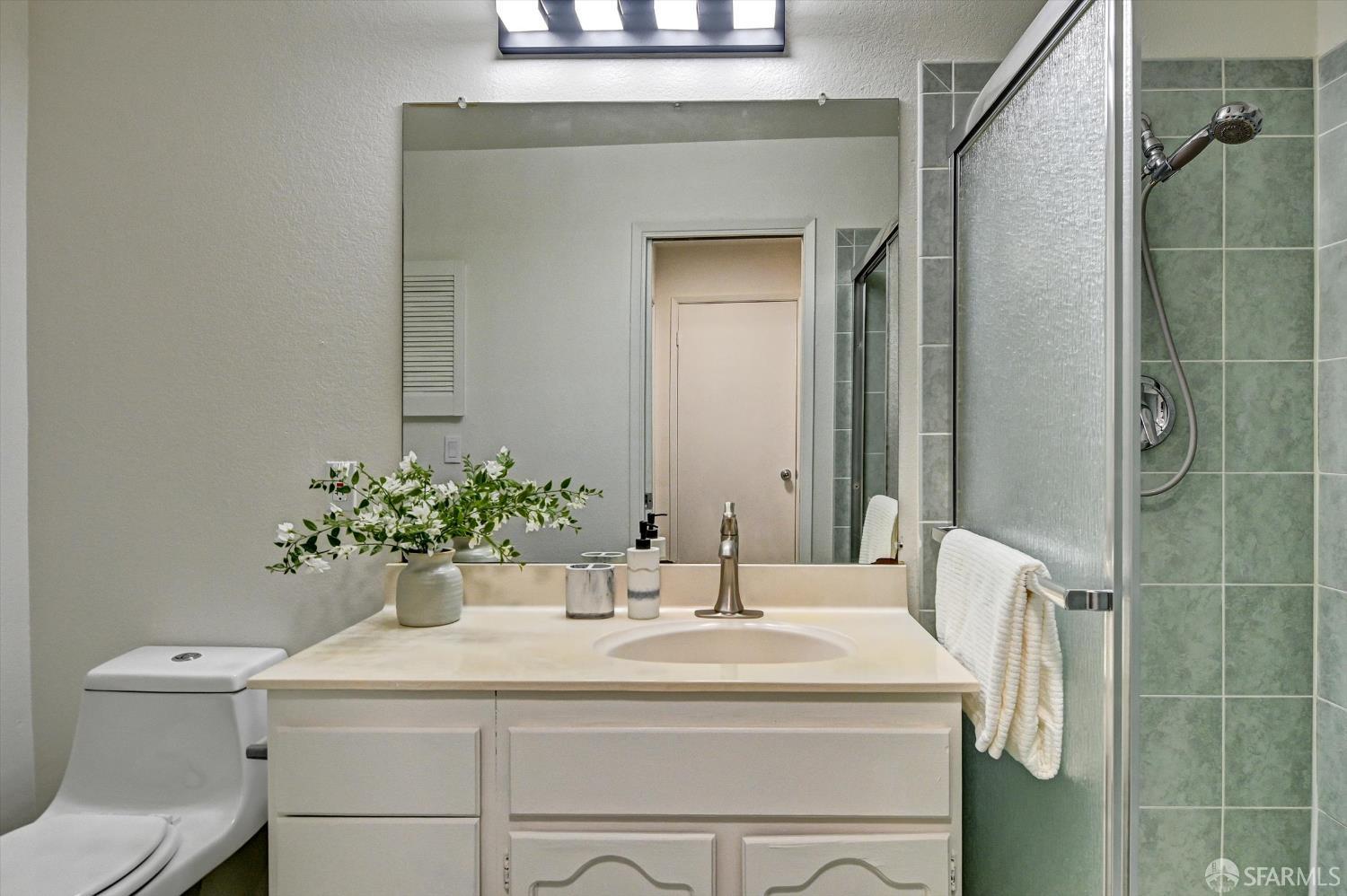 Detail Gallery Image 24 of 36 For 306 Oak Ct, Daly City,  CA 94014 - 3 Beds | 2 Baths