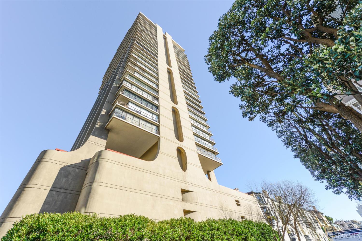 Detail Gallery Image 74 of 78 For 999 Green St #2404,  San Francisco,  CA 94133 - 2 Beds | 2 Baths