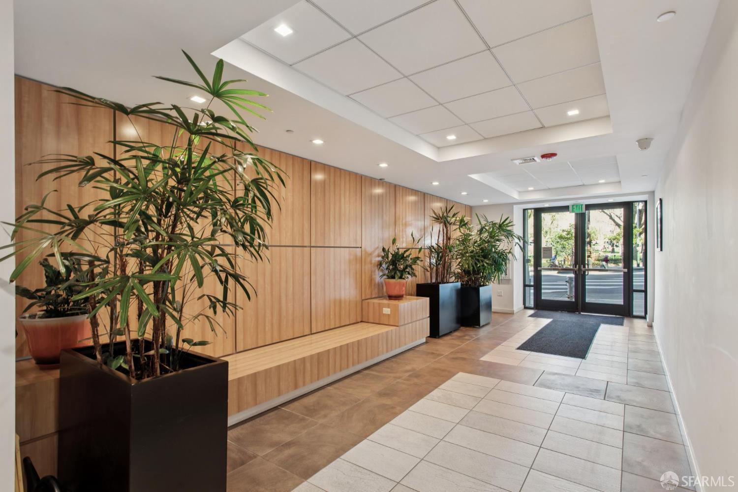 Detail Gallery Image 40 of 50 For 1731 Powell St #303,  San Francisco,  CA 94133 - 2 Beds | 2/1 Baths