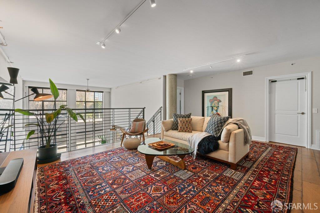 Photo #25: 426110469 Listing: Photo #25