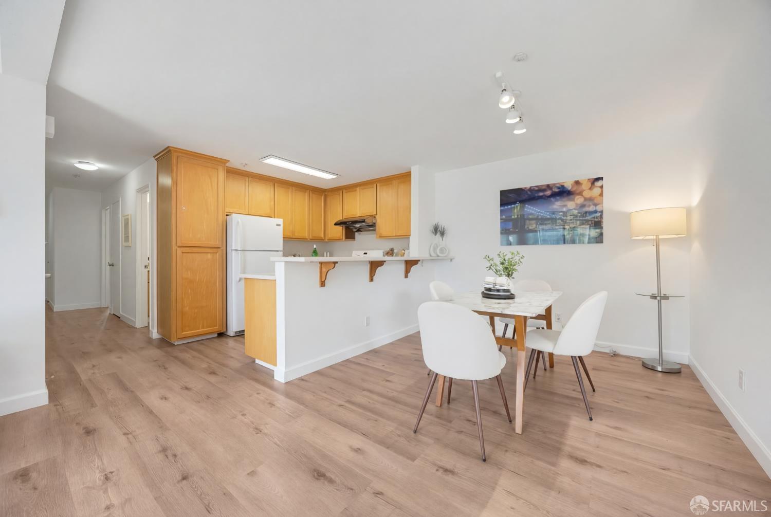 Detail Gallery Image 9 of 22 For 1708 Saddleback Dr, Daly City,  CA 94014 - 2 Beds | 2 Baths