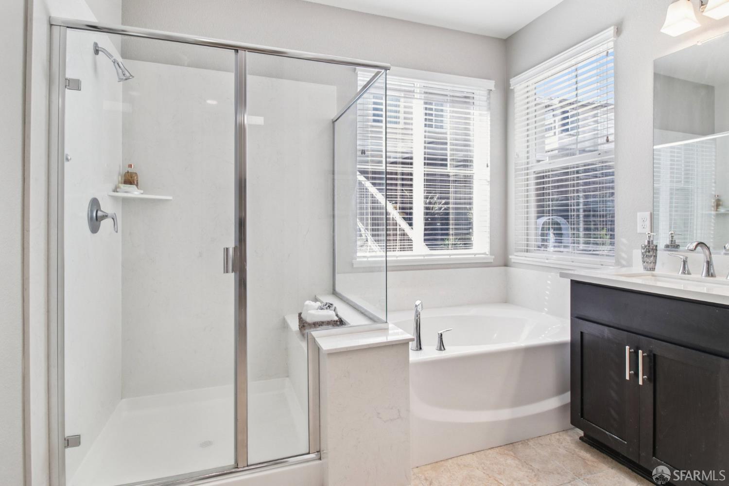 Detail Gallery Image 26 of 53 For 3082 Delano Dr, Pittsburg,  CA 94565 - 4 Beds | 2/1 Baths