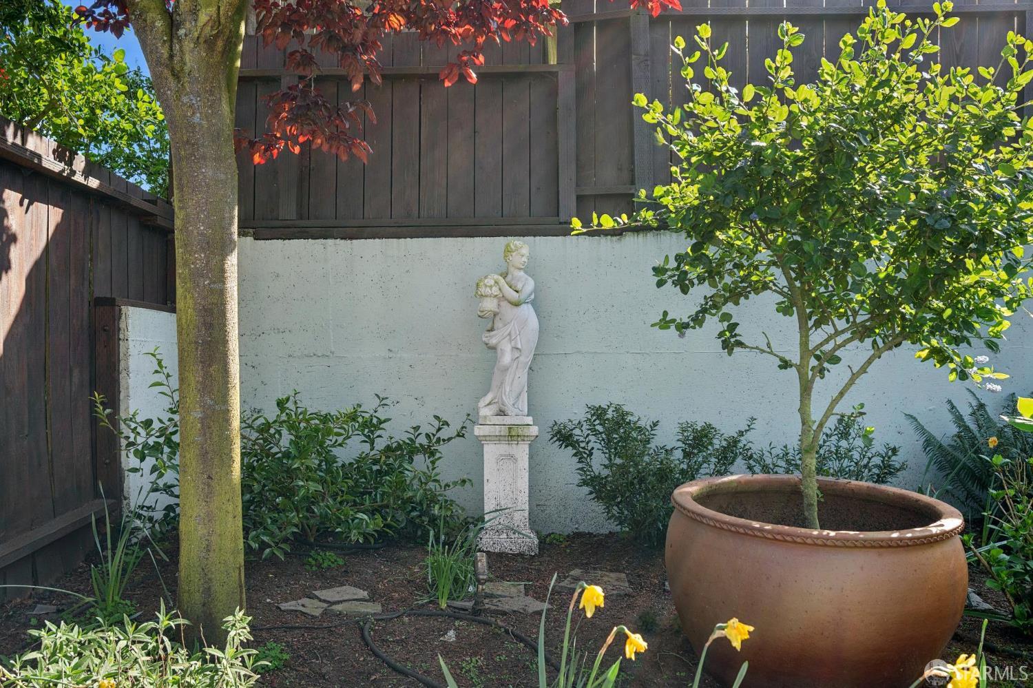 Detail Gallery Image 63 of 84 For 931 Kirkham St, San Francisco,  CA 94122 - 3 Beds | 3 Baths