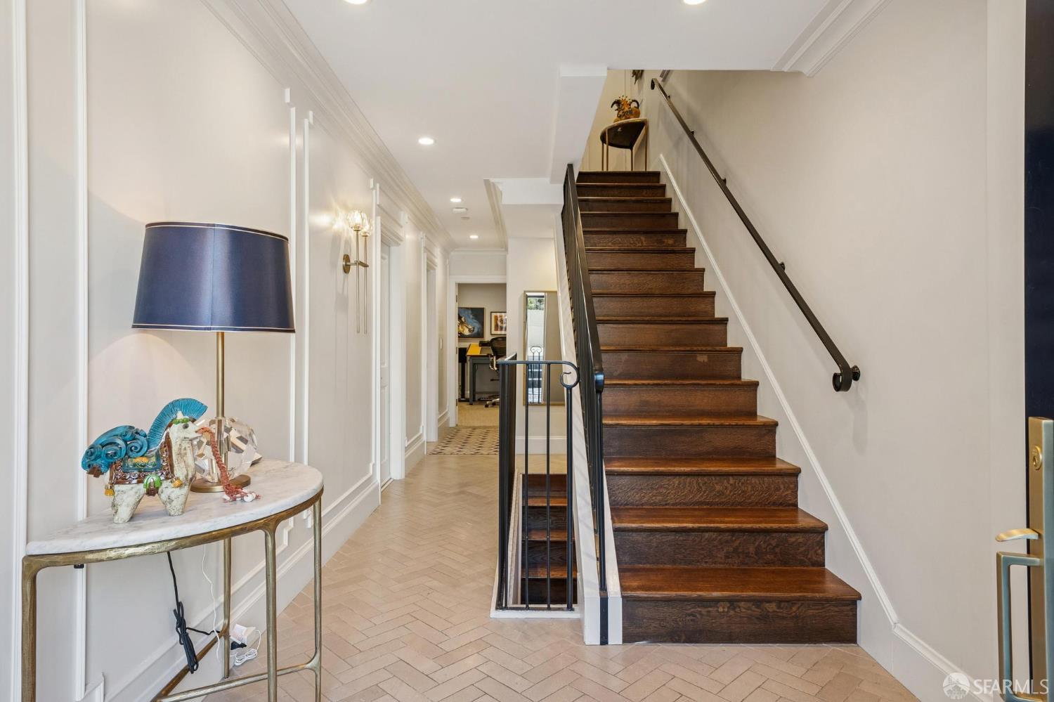 Detail Gallery Image 6 of 40 For 2523 Steiner St, San Francisco,  CA 94115 - 3 Beds | 3/1 Baths