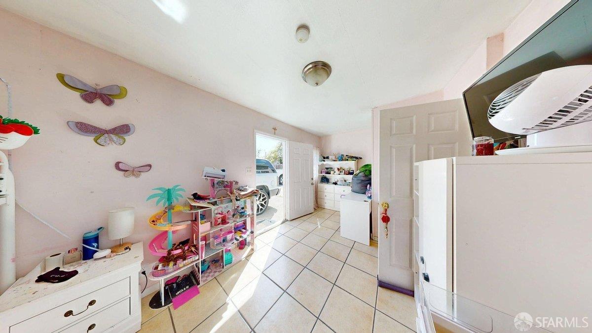 Detail Gallery Image 35 of 45 For 471 Green St, East Palo Alto,  CA 94303 - 9 Beds | 5 Baths