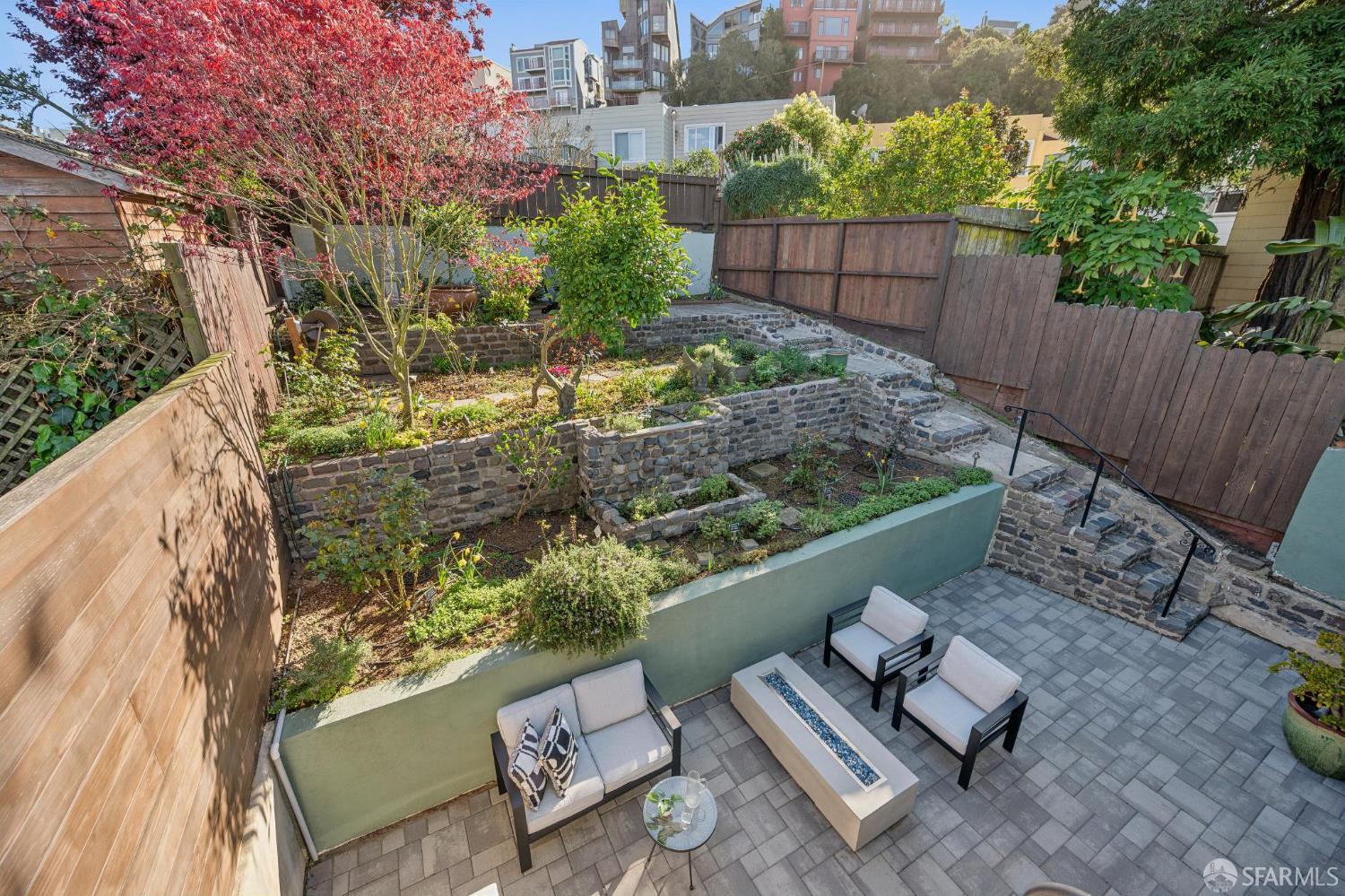 Detail Gallery Image 65 of 84 For 931 Kirkham St, San Francisco,  CA 94122 - 3 Beds | 3 Baths