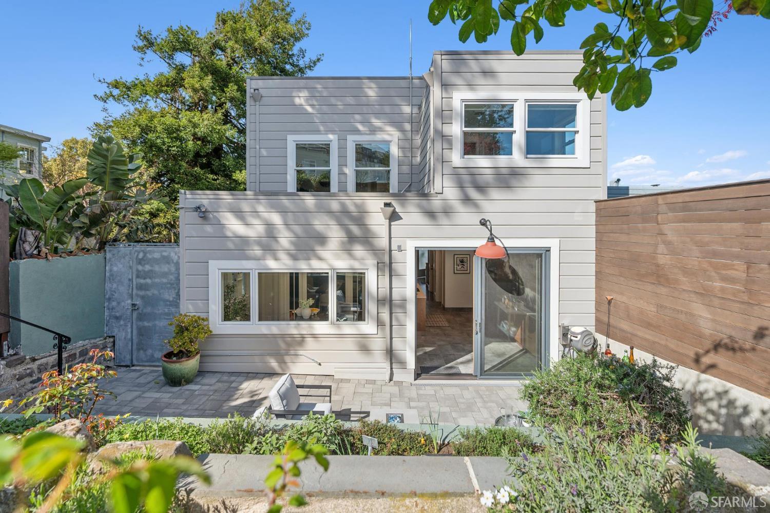 Detail Gallery Image 67 of 84 For 931 Kirkham St, San Francisco,  CA 94122 - 3 Beds | 3 Baths