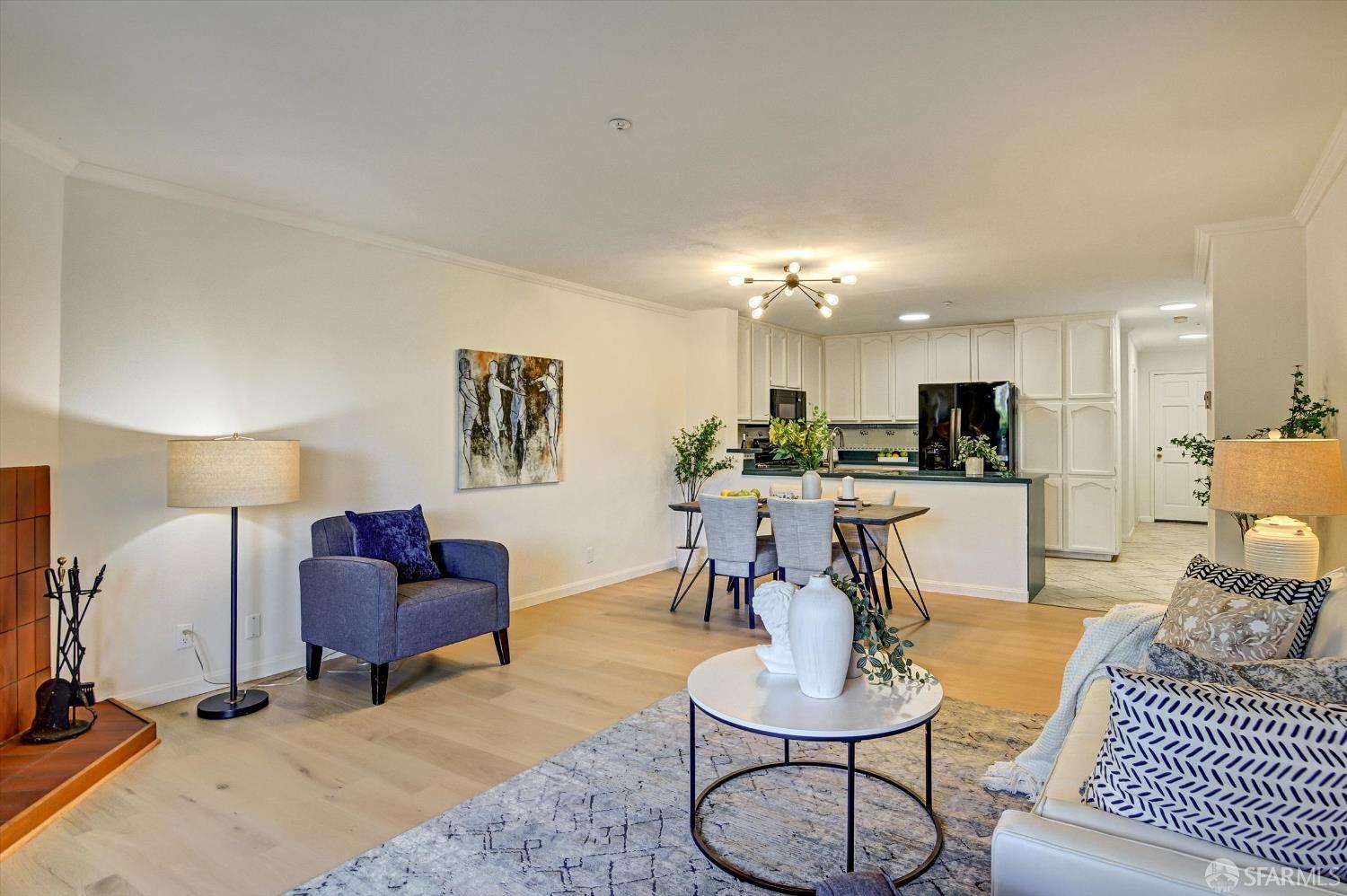 Detail Gallery Image 12 of 36 For 306 Oak Ct, Daly City,  CA 94014 - 3 Beds | 2 Baths