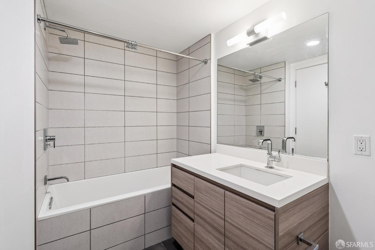 Detail Gallery Image 25 of 57 For 718 Long Bridge St #319,  San Francisco,  CA 94158 - 2 Beds | 2 Baths