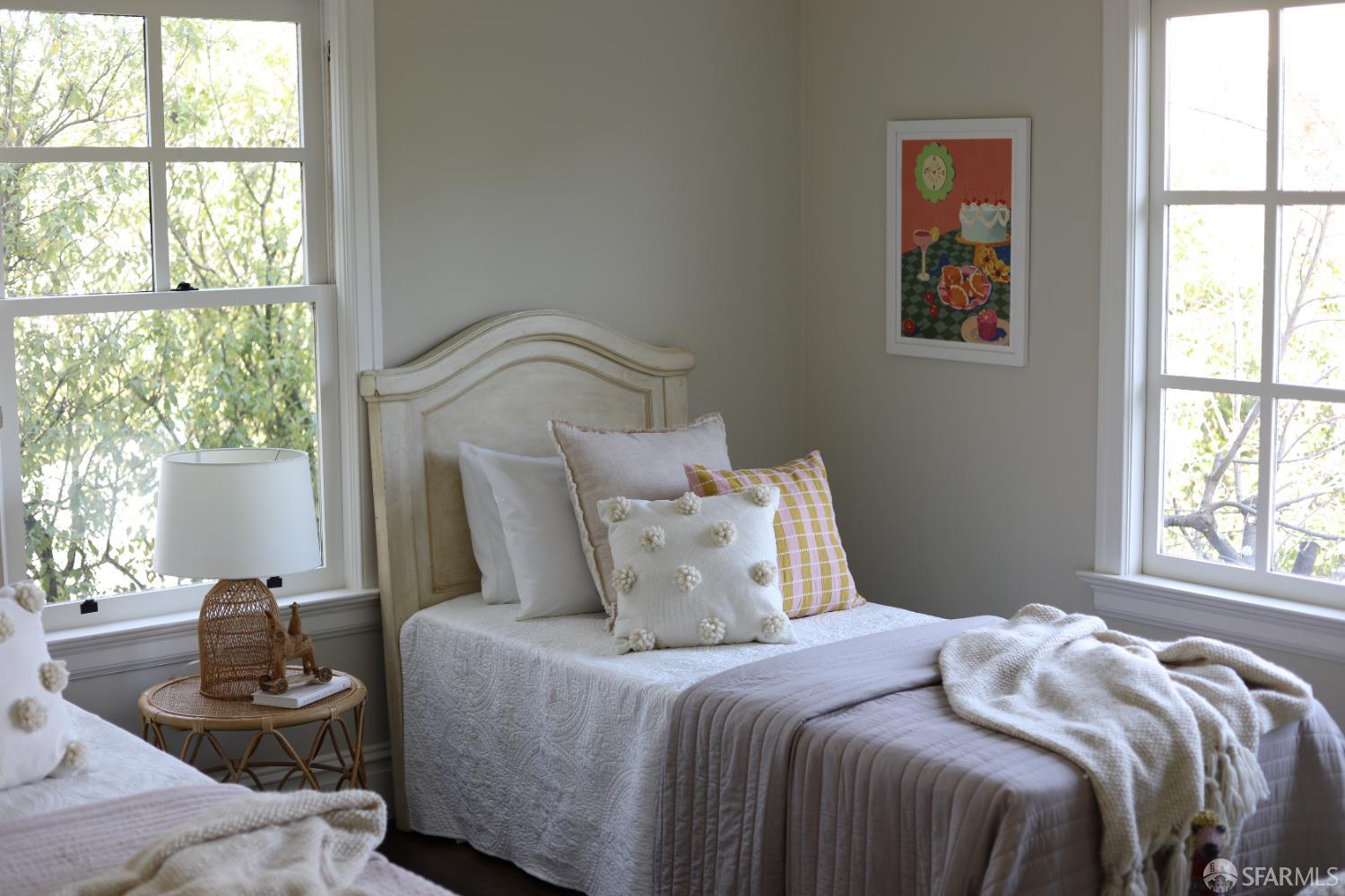 Detail Gallery Image 19 of 29 For 285 Moncada Way, San Francisco,  CA 94127 - 4 Beds | 2/1 Baths