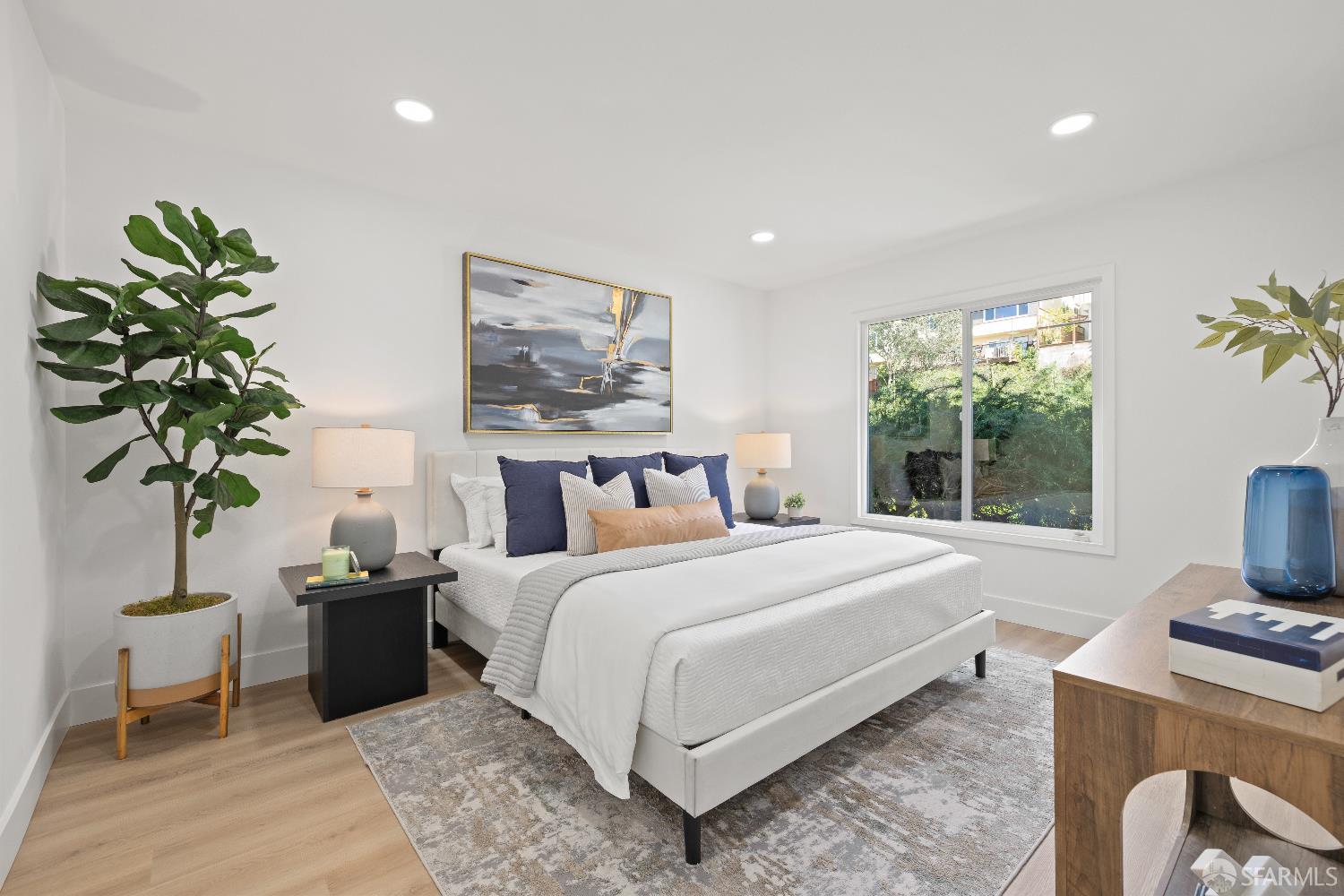 Detail Gallery Image 18 of 40 For 339 Panorama Dr, San Francisco,  CA 94131 - 3 Beds | 2 Baths