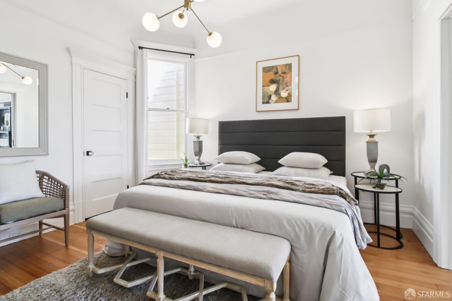 Detail Gallery Image 2 of 20 For 2192 15th St, San Francisco,  CA 94114 - 3 Beds | 2 Baths