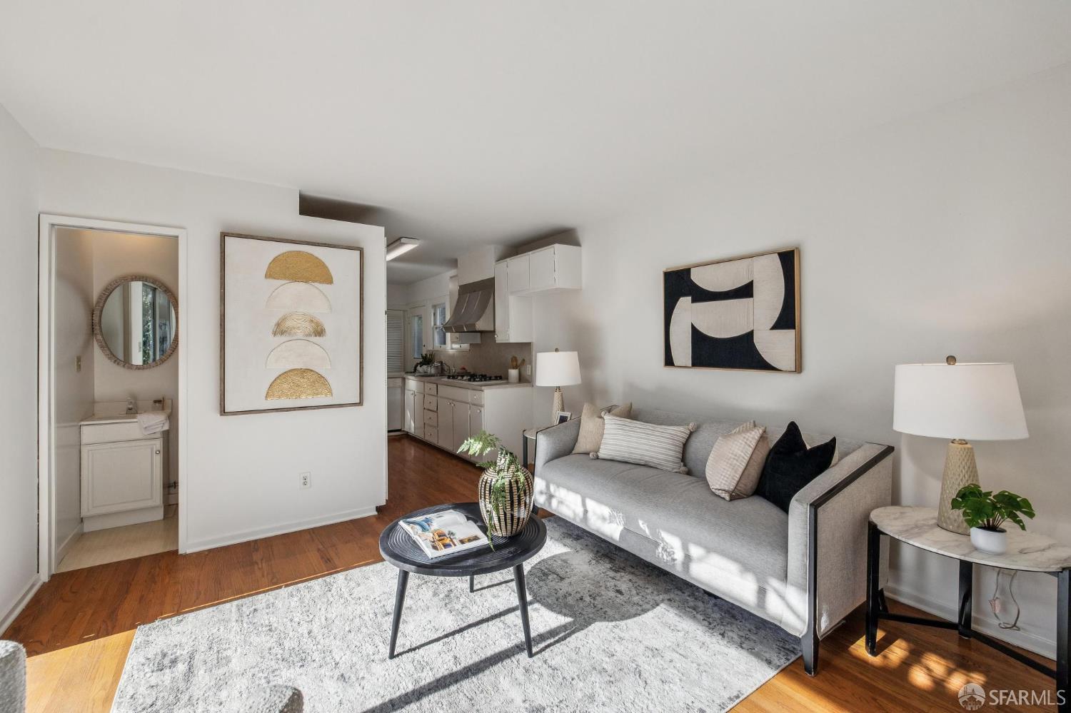 Detail Gallery Image 4 of 43 For 325 Yale Rd, Menlo Park,  CA 94025 - 2 Beds | 1/1 Baths