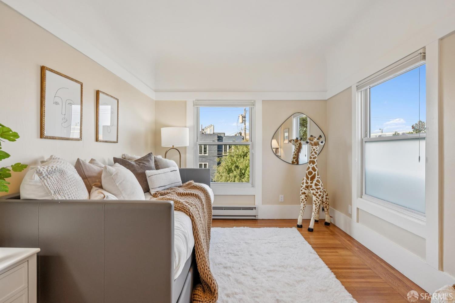 Detail Gallery Image 46 of 84 For 931 Kirkham St, San Francisco,  CA 94122 - 3 Beds | 3 Baths