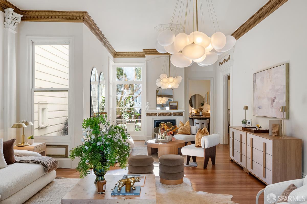 Detail Gallery Image 10 of 87 For 1705 Gough St, San Francisco,  CA 94109 - 3 Beds | 2/1 Baths